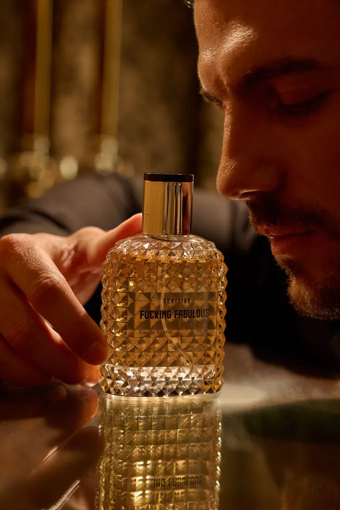 Perfume_Fucking.webp