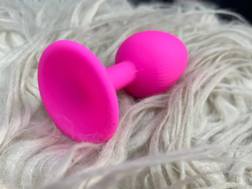 Plug Ventosa Siliconado Fucsia - M